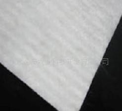 裂膜絲機織土工布