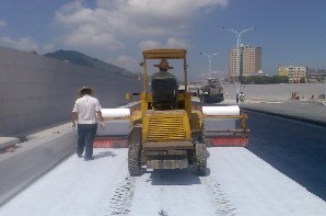 Lzë
